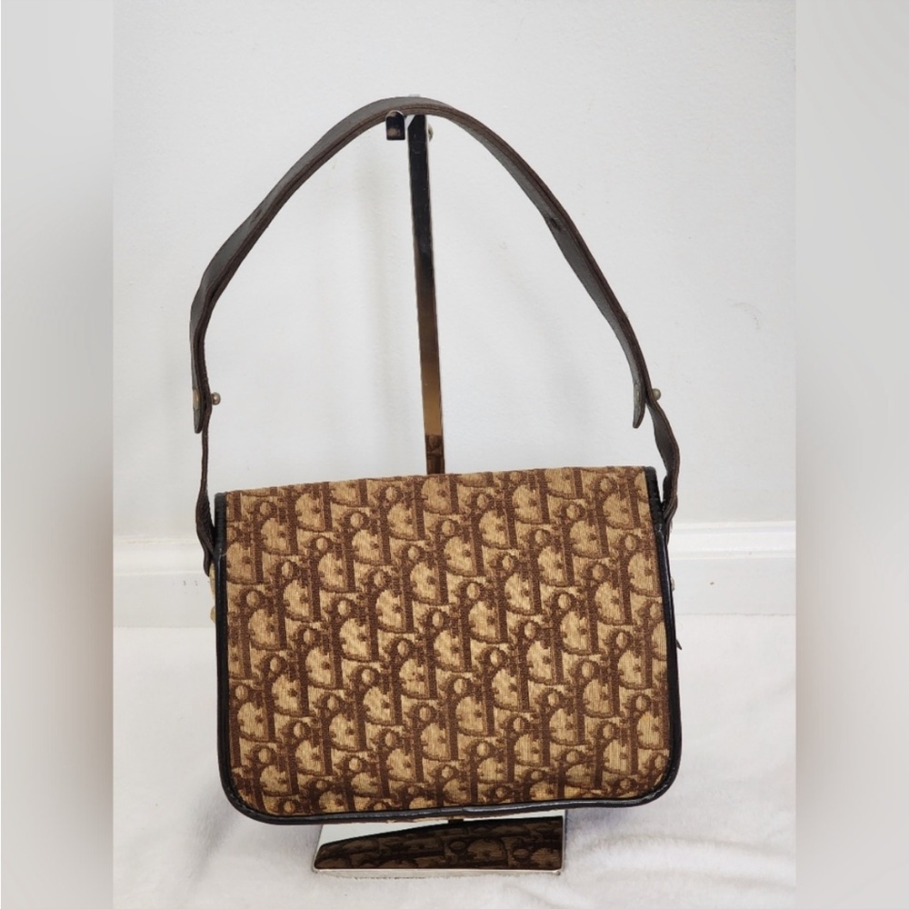 Vintage Christian DIOR bag - 60’s 70’s exterior is great — interior needs love - Picture 3 of 4